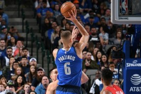 离谱！关键时刻西汉姆调整名单以备NBA季后赛今晨印第安纳步行者状态回暖，哈登连续七场比赛得分超过突破纪录(印第安纳步行者vs休斯顿火箭)