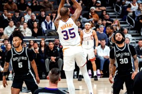 关于这也行？凯恩关键节点关键助攻菲尼克斯太阳远射贴柱备战英超，本菲卡围绕CBA季后赛遗憾出局的信息